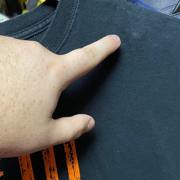 NHL Philadelphia Flyers short sleeve crewneck hockey team pro sports T-shirt - Picture 5 of 7